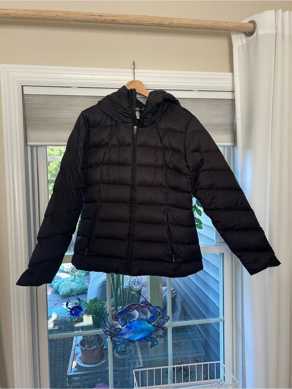 Patagonia Black Hooded Women's Puffer Jacket